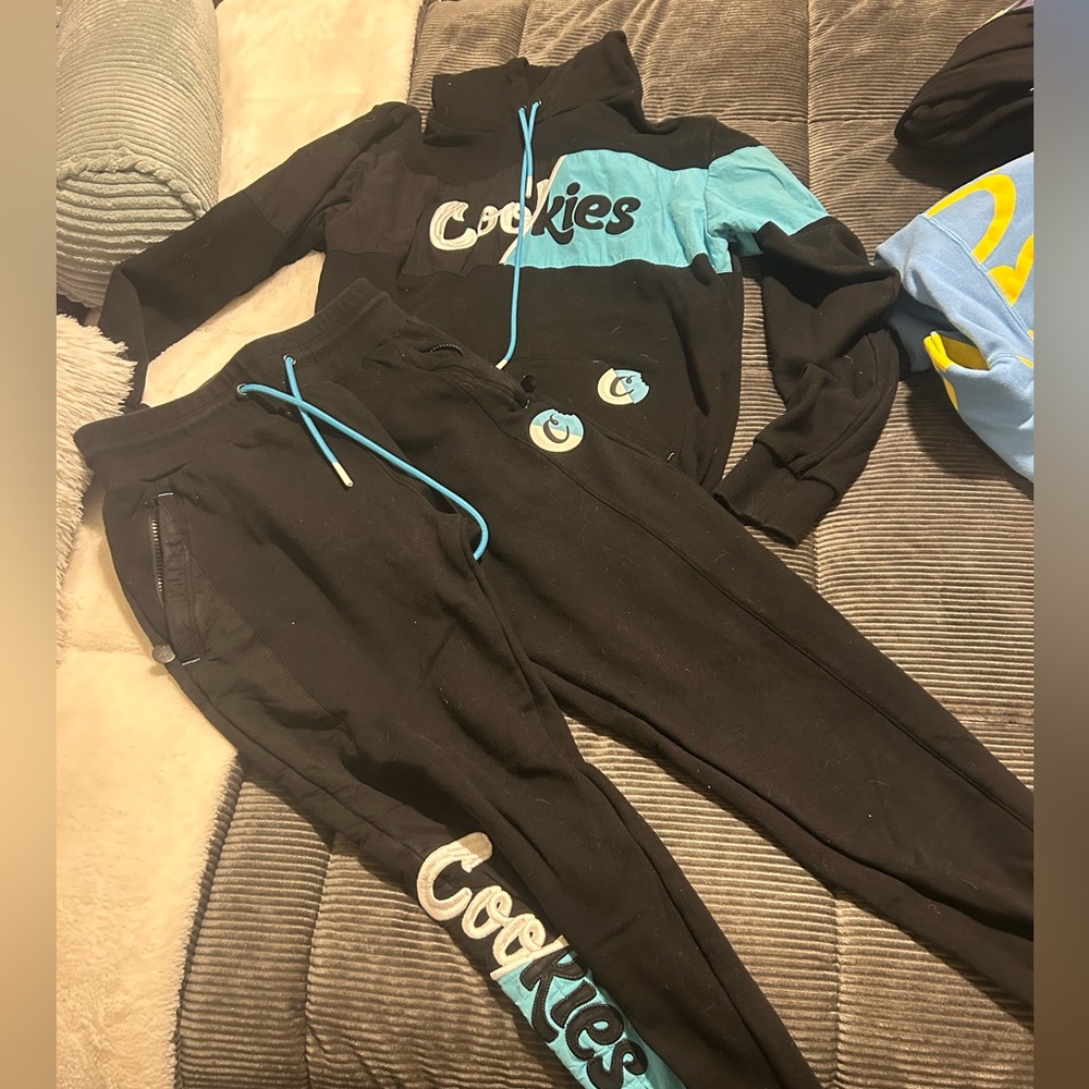 Cookies Sweatsuit black & blue hoodie/sweatpants size medium